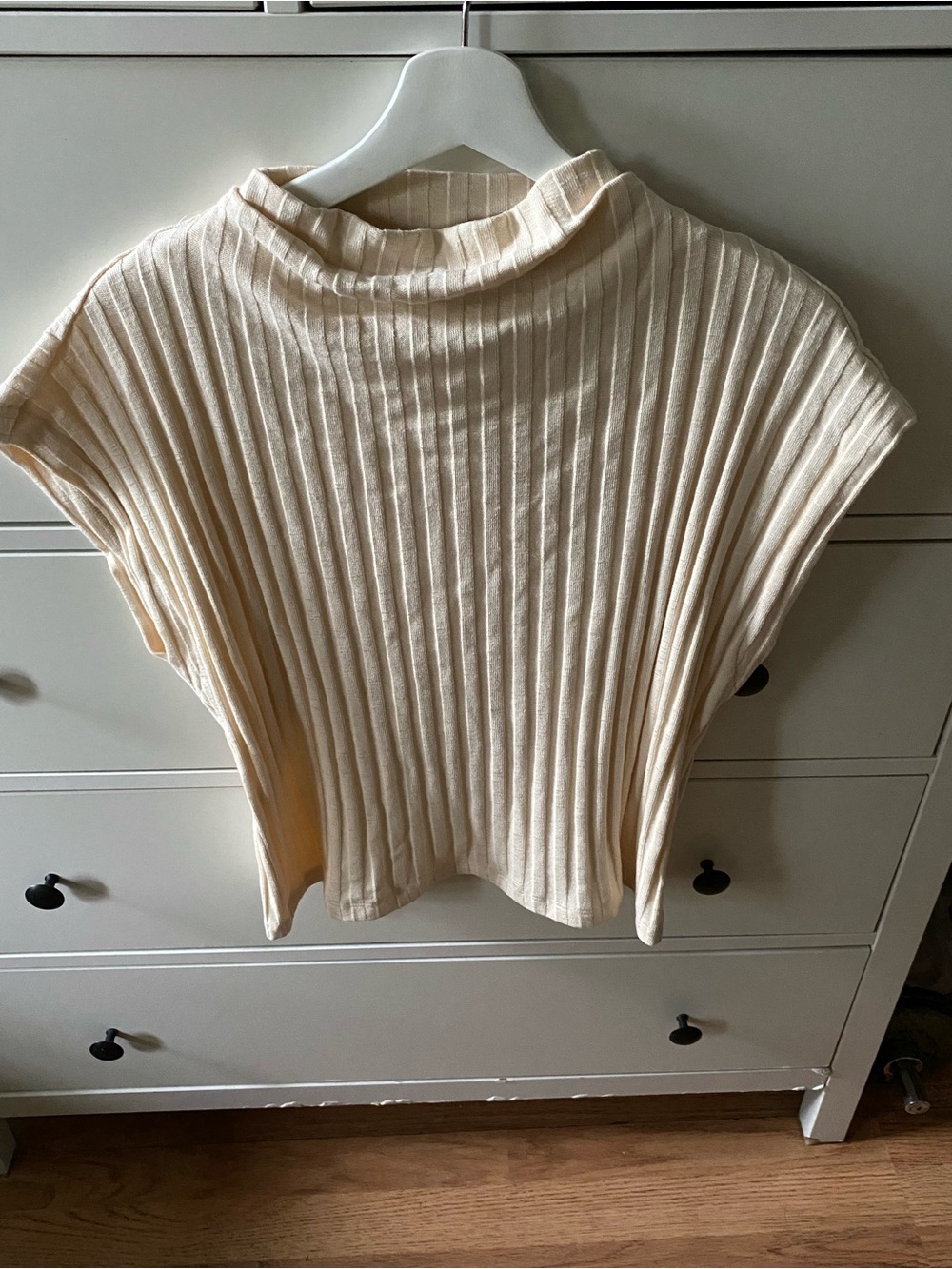 Michael Stars Chalk Ribbed Nara Mock Neck Top - Picture 3 of 8